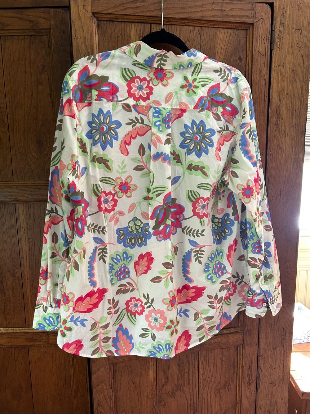 Talbots White Floral Button-Up Blouse with Pink, Blue & Green Accents - Picture 4 of 6
